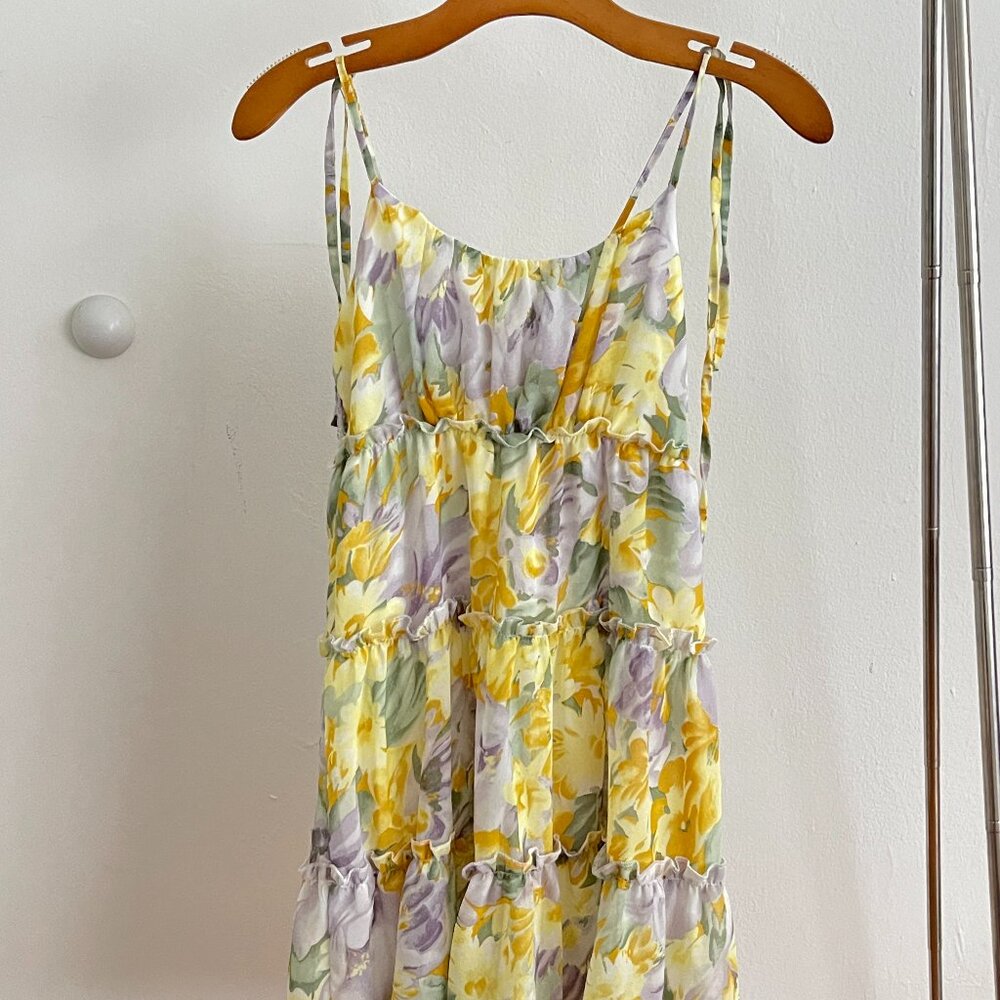 SHEIN SHORT FLORAL FLOWY SUMMER TIERED DRESS XS
